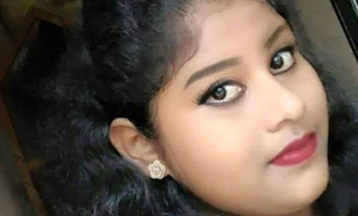 নারীরা কেন পিঠ খোলা রাখে জানেন কি? জানলে হতবাক হয়ে যাবেন!