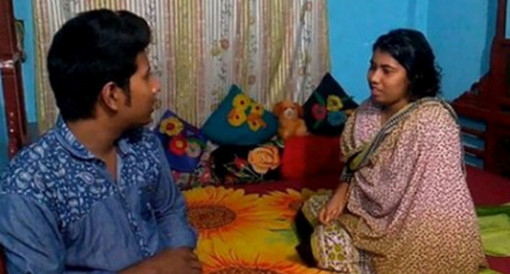 পার্কের ডেটিং বাদ দিয়ে এখন ফ্ল্যাটমুখী ডেটিংয়ের ঝুকছে