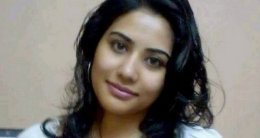 যারা জানেন না, তাদের জন্য ! মেয়েদের সবচেয়ে দুর্বল পয়েন্ট কি এবং কোথায়?