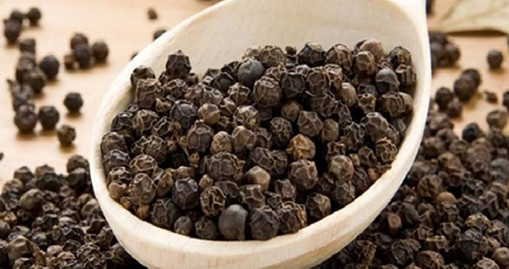 শরীরের মেদ কমাতে গোল মরিচের ব্যবহার