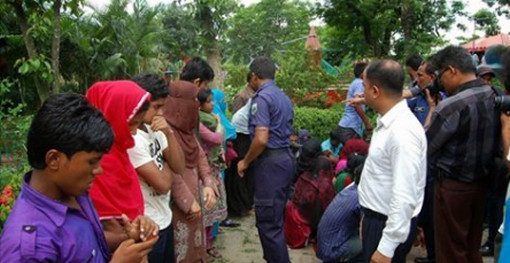 পার্কে অশ্লীল কাজে লিপ্ত,৭২ প্রেমিক যুগল আটক