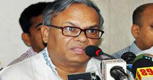 আ.লীগের সন্ত্রাসীরা ভোটের কেন্দ্রে ঢুকে সিল মারছে দেদারসে : রিজভী আহমেদ