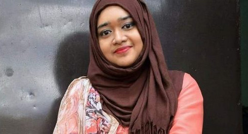 ছেলেদের অবশ্যই পড়ুনঃ- হস্তমৈথুনের কারণে আপনার অন্ডকোষ কি ঝুলে গেছে, হালকা ব্যথা? জেনে নিন এই সমস্যার সমাধান কি…(ভিডিও সহ)
