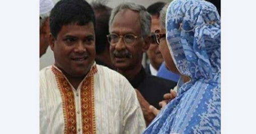 মা, এখনও সময়, লাগাম টেনে ধরো তাদেরঃ প্রধানমন্ত্রীকে কক্সবাজার মেয়র