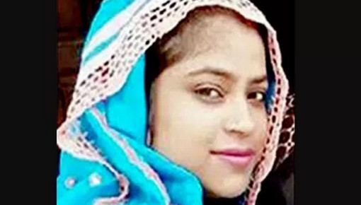 দ্বিতীয় স্বামীর হাত ধরে আবারো পালিয়েছেন চেয়ারম্যান কন্যা