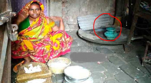 রেস্টুরেন্টের ইফতারির মসলা তৈরী হচ্ছে টয়লেটে