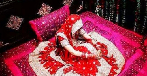বাসর রাতে কি করতে হয় দেখুন!! লজ্জা নয় জানতে হবে,বিয়ের প্রথম রাত কি করতে হবে? (ভিডিও সহ)