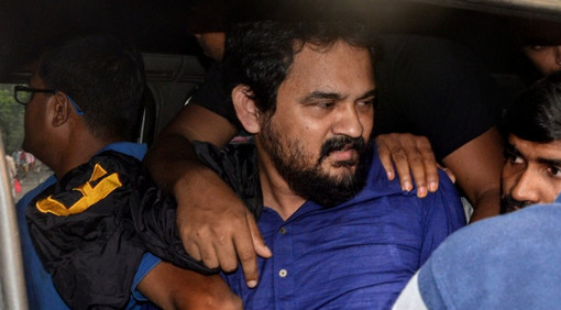 সেদিন র্যাবে তুলে নিয়ে যাওয়ার লোহমর্ষক বর্ণনা দিলেন ইমরান, চোখ কালো কাপড় বেঁধে…