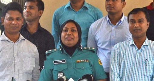 সাবধান!!! সন্ধ্যার পর বাইরে আড্ডা দিলেই গ্রেফতার !