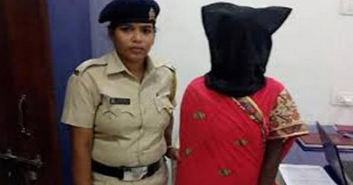 কেবল গায়ের রঙ কালো বলায় খাবারে বিষ, অতঃপর যা হল চার শিশুর…