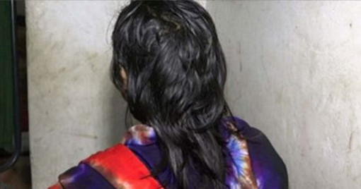 ১৩ তেই মা হল গৃহ শিক্ষকের লালসার শিকার মেয়েটি