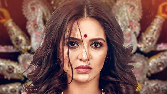 সিলেট এ বুকের দুধ বেচে মাসে ৪ লাখ টাকা আয় করেন এই মহিলা সরাসরি ভিডিও দেখুন !
