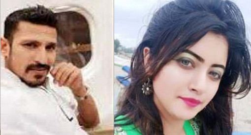 শোভার সাথে করা ক্রিকেটার নাসির শারীরিক সম্পর্ক করার ভিডিও ফাঁস করে- গার্লফ্রেন্ড শোভা (ভিডিও সহ)