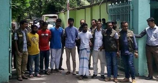 চাঁদাবাজির ‘ভাগ-বাটোয়ারার’ বলি আ’লীগ নেতা ফরহাদ