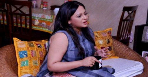 হিসু পেলে পুরুষেরা রাস্তায় দাঁড়িয়েই করতে পারে, আমরা তা পারি না