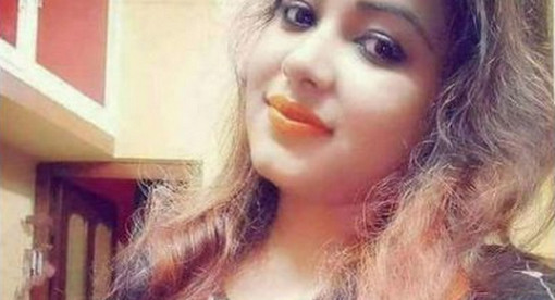 বাথরুম এ উলঙ্গ হয়ে গোসল করেন? এর আগে এই পোষ্ট টি একবার পড়ুন…