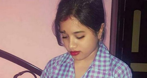 অবিবাহিতরা দূরে থাকুন, নারীদের গোপনাঙ্গ চোষার বিষয়ে কিছু তথ্য জেনে নিন