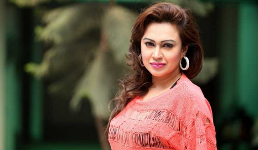 অভিনেত্রী বিপাশা কবিরের বিরুদ্ধে মামলা