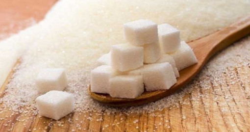 জেনে নিন অতিরিক্ত চিনি খাওয়ার ১৫টি ক্ষতি