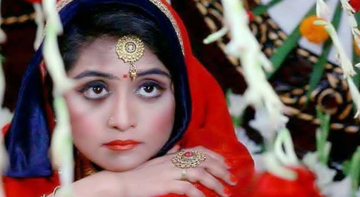বাসর ঘর থেকে স্বামী উধাও!! কারন জানলে চমকে উঠবেন।।