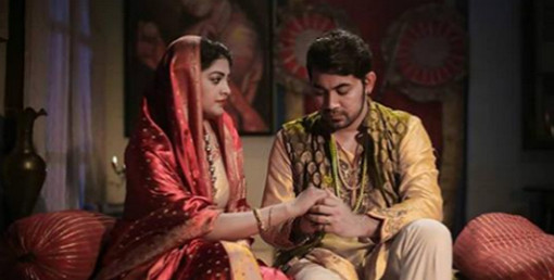 সালমা অনামিকাকে আংটি পরালেন তানজিব সারোয়ার