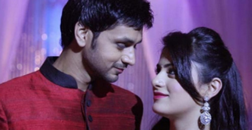 স্বামী-স্ত্রী দু’জনের প্রচেষ্টাতেই সুখের হতে পারে সংসার। অনেক ক্ষেত্রে এই সঙ্গীর জন্যেই বিষ হয়ে ওঠে দাম্পত্য জীবন…