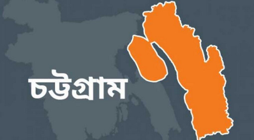 চট্টগ্রামে ব্যবসায়ীর স্ত্রী, কলেজ পড়ুয়া সন্তানের মা বাড়ির গাড়ি চালকের সাথে বিছানায়, অতঃপর জা ঘটল!