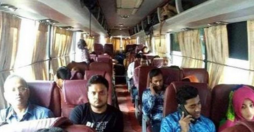 ভাড়া দিলাম বিমানের অথচ গন্তব্যে নিয়ে যাচ্ছে বাসে