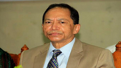আমেরিকায় সাবেক প্রধান বিচারপতি এস কে সিনহার বিরুদ্ধে মামলার প্রস্তুতি