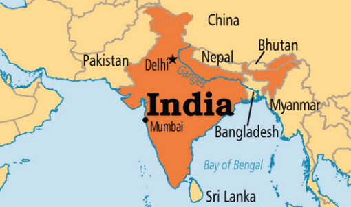 মায়ের সঙ্গে শ্লীলতাহানি, ছেলে সহ্য করতে না পেরে বন্ধুর মাথা কেটে থানায় হাজির!