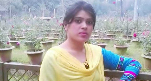 কে এই ভয়ংকর সুন্দরী তমা যার স্বামীর সংখ্যা ২০ জন, তা আবার বাংলাদেশে